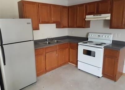 Photo - Holcomb Street Apartments