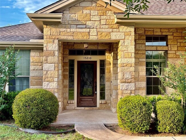 Photo - 15210 Falcon Dr