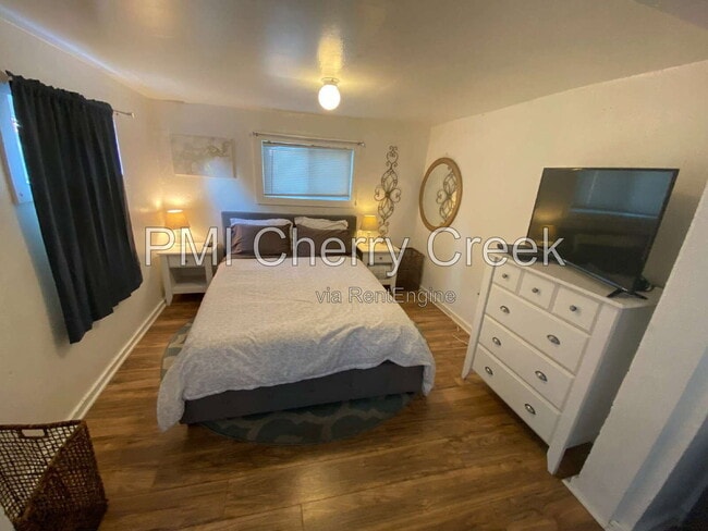 Photo - 1726 Franklin St
