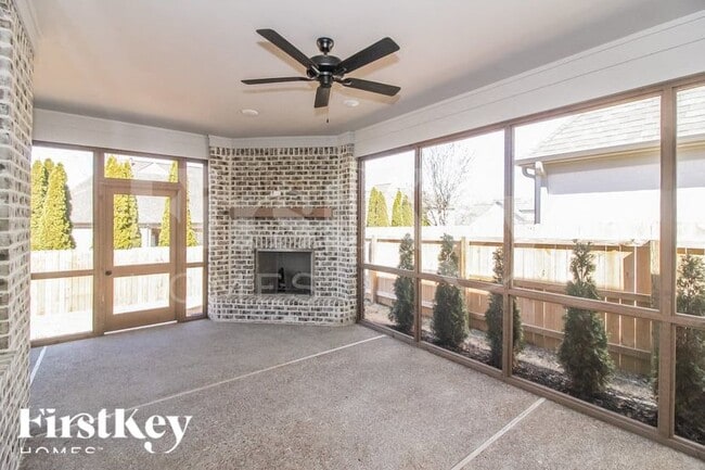 Photo - 10242 Evergreen Manor Cv