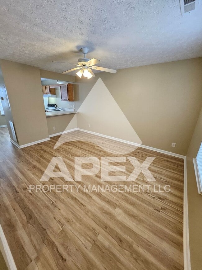 Photo - MOVE-IN SPECIAL,NO RENT TIL JUNE 1ST! - Nice 2 Bd | 1.5 Ba Townhouse in West Knox Condo Community! Unit 1827