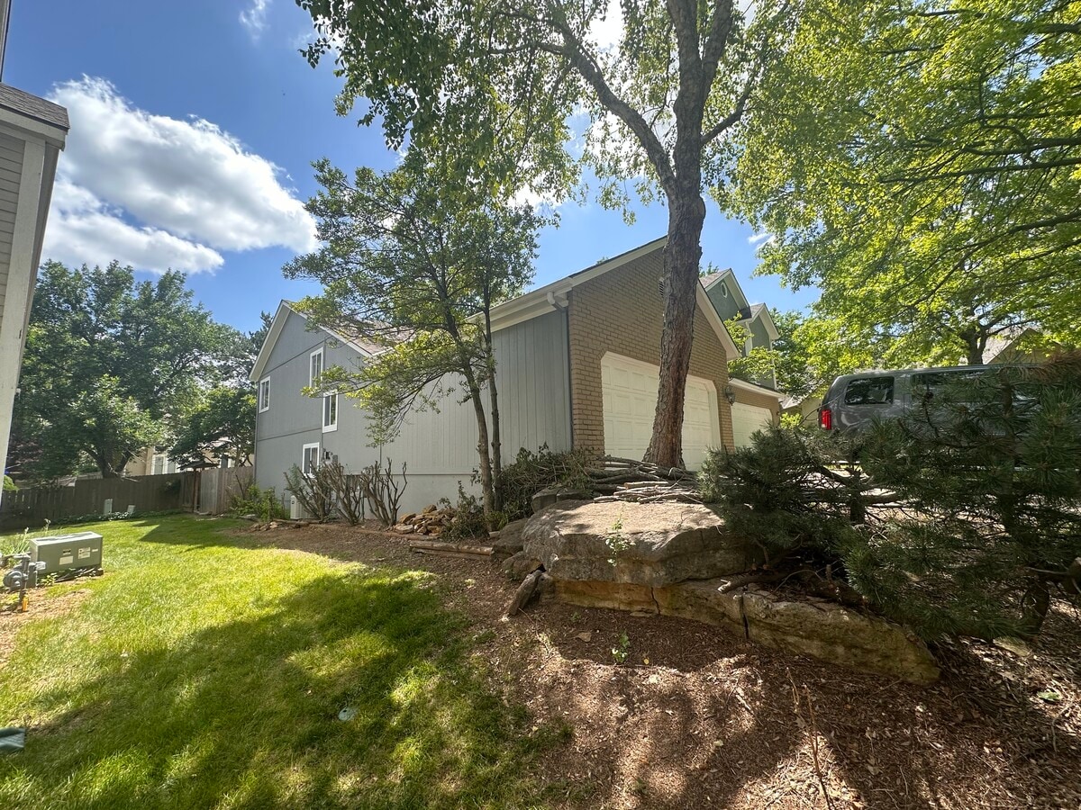 Photo - 8323 W 120th Ter