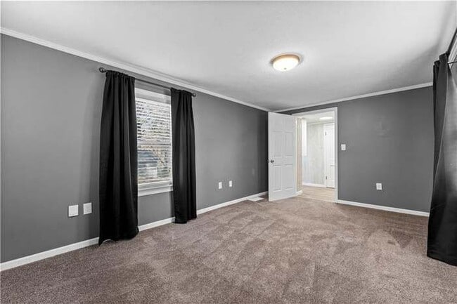 Photo - 2728 S Westport Rd