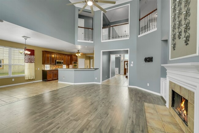 Photo - 7619 Limber Bough Dr