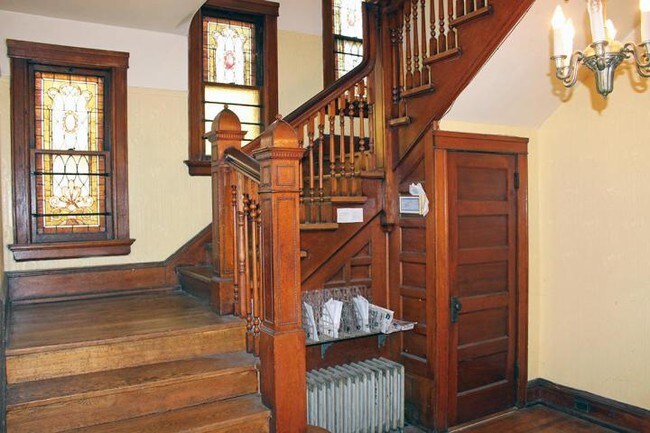 Photo - 2704 N Hackett Ave