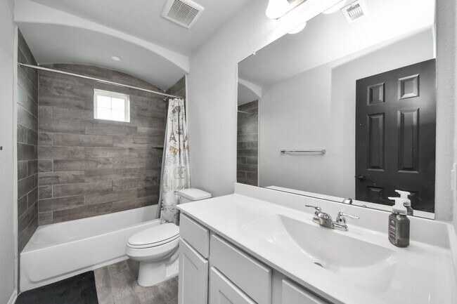 Photo - 14718 Black Rail Dr