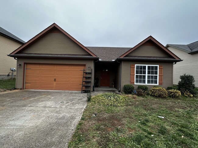 Photo - 2221 Trophy Trce