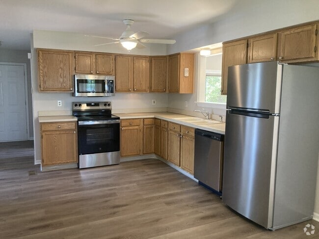 Building Photo - 7 Lille Ct Rental