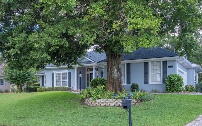 Photo - 3770 Hunt Club Rd N