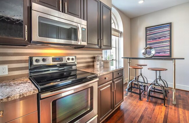 Photo - 412 N Ervay-222742 Unit 222742