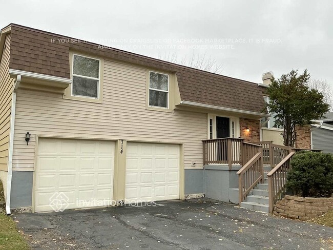 Building Photo - 714 N Pinecrest Rd