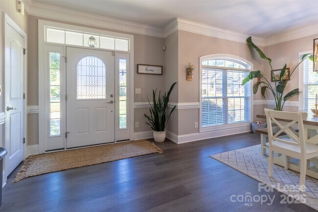 Photo - 20345 Harroway Dr