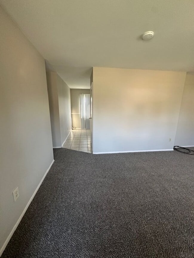 Photo - 2 Bedroom ranch with large backyard- Available now!