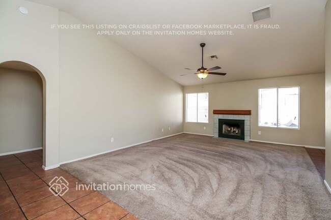 Photo - 5430 N 79th Dr
