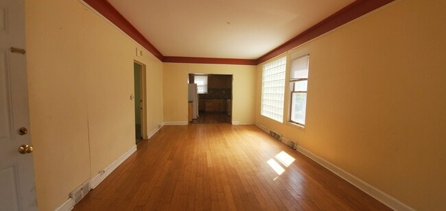 Photo - 334 Catherine St