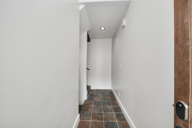 Photo - 2911 Chartres St