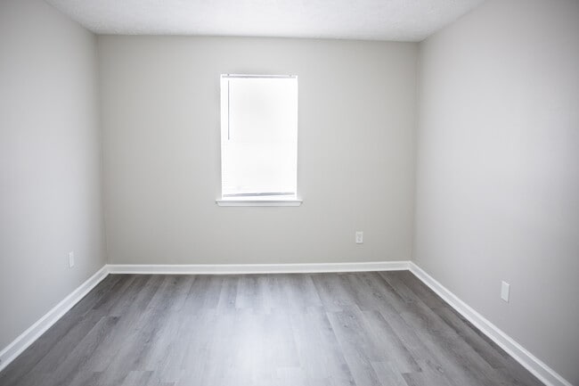 Photo - EastBrook Apartments