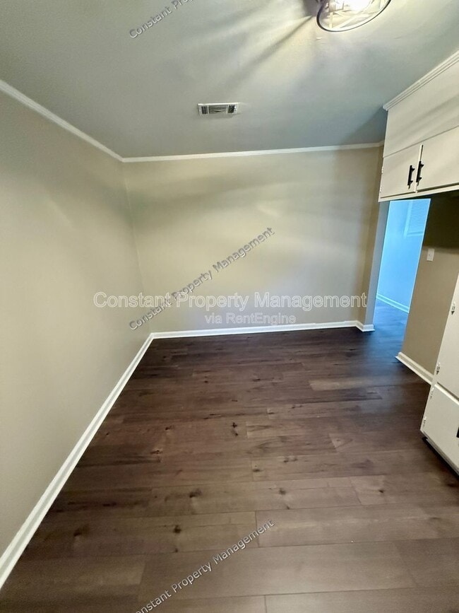 Photo - 4301 Ayers Rd Unit 4303