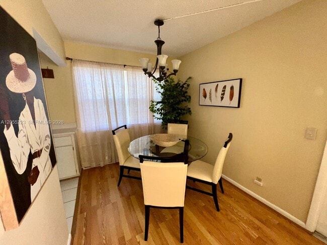 Photo - 312 Mansfield G Unit 312