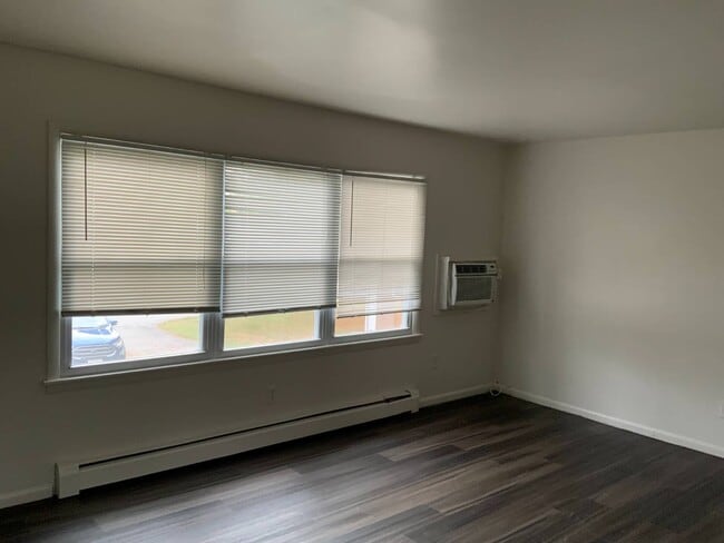 Photo - 11-21-21 Ashdown Rd