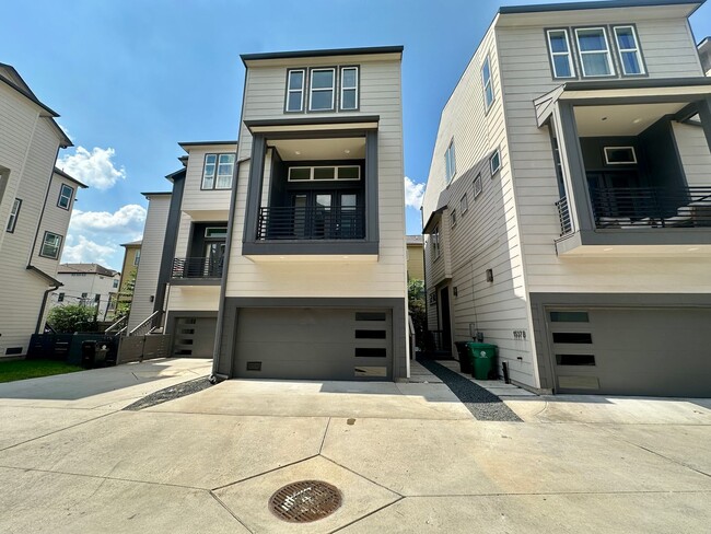 For Lease | 3 Bed, 2 Bath | 2,139 Sq Ft | ... - For Lease | 3 Bed, 2 Bath | 2,139 Sq Ft | ...