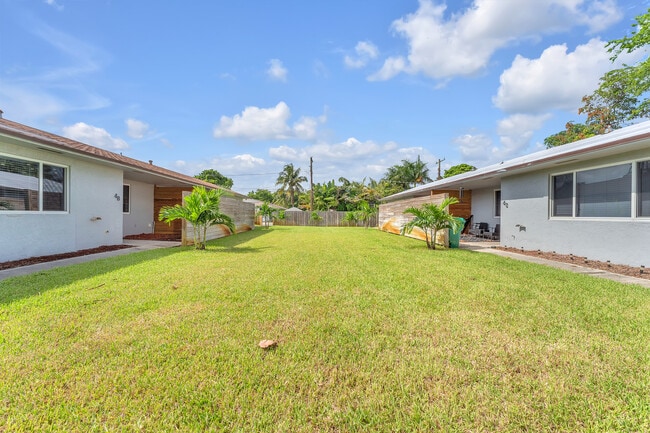 Photo - 44 SW 13th St Unidad 44