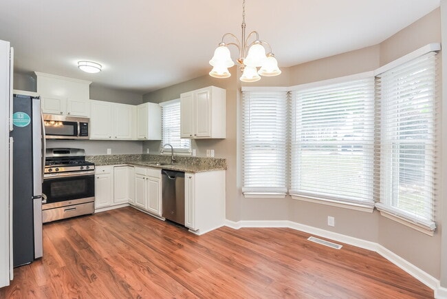 Photo - 1929 Deep Forest Trail