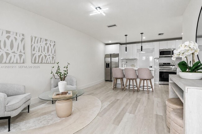 Photo - 8501 NW 31st Ave