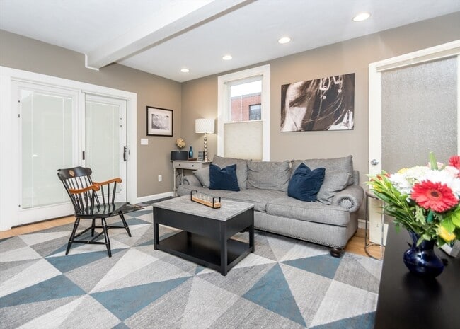 Photo - 8 Webster St Condo Unit 1