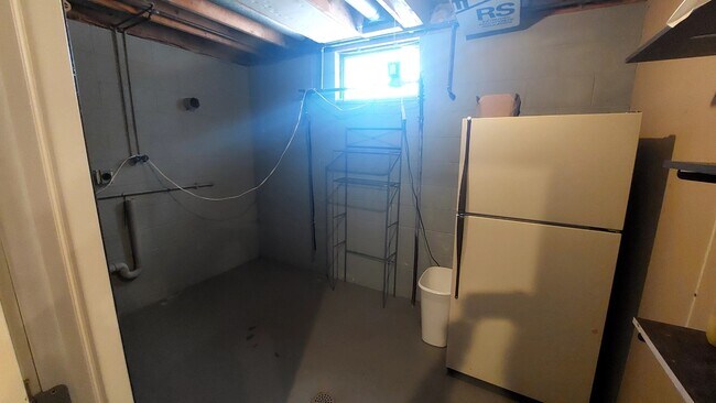 Photo - 866 S 156th Ave