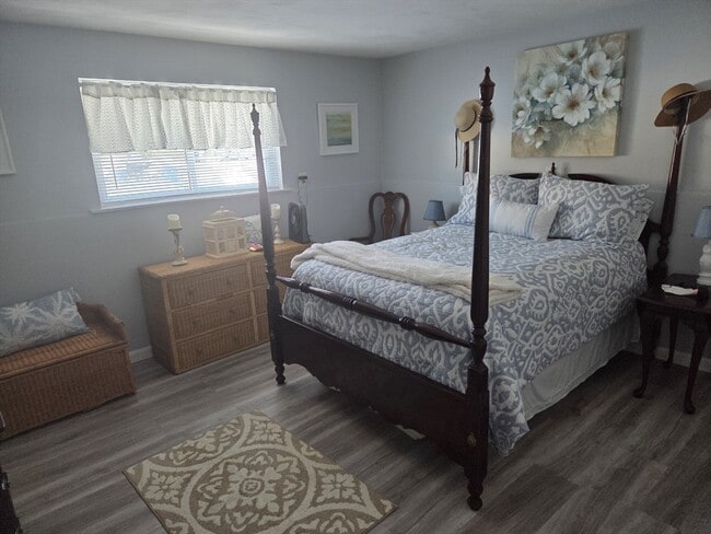 Photo - 176 Maple Ave Unit 2-1