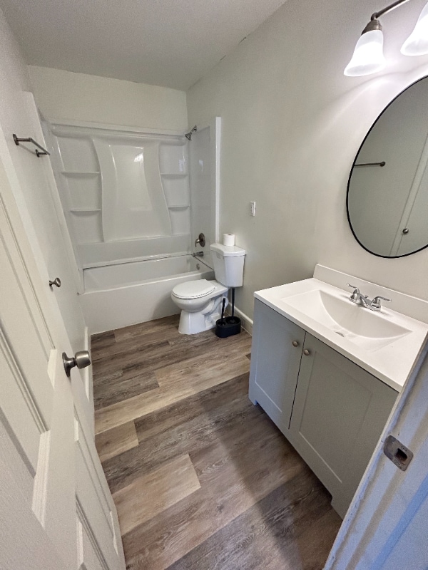 Photo - 3717 Pinewood Ave Casa