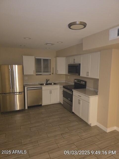 Building Photo - 6138 W Townley Ave Rental