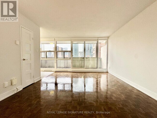 Photo - 33 Isabella St Unité 701