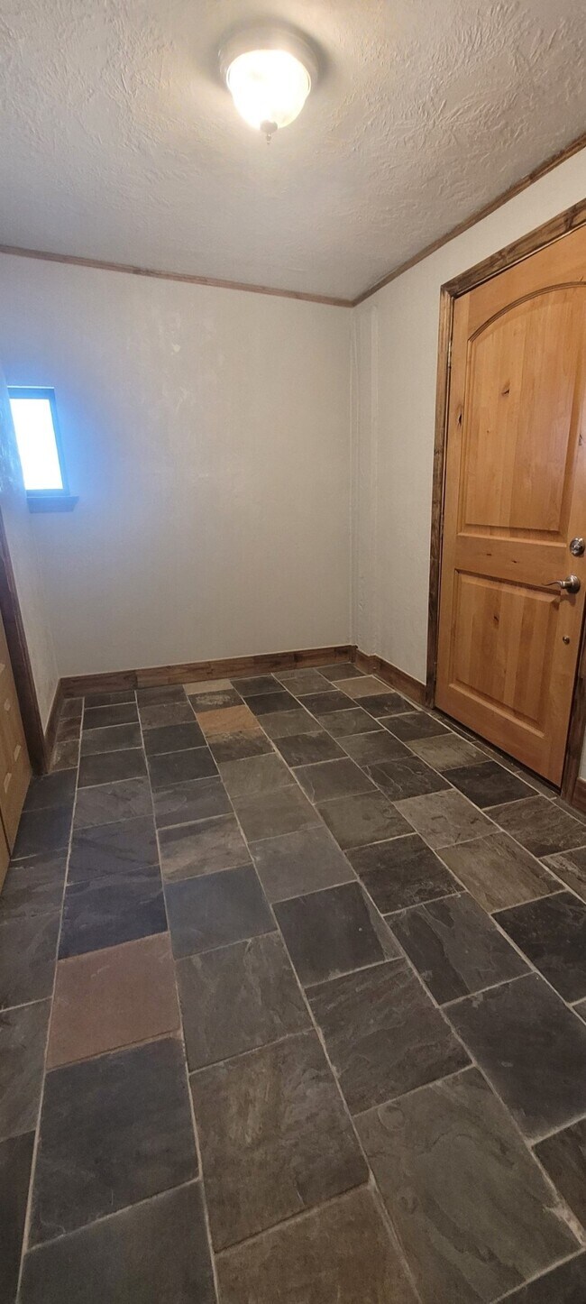 Photo - 7306 Moline St