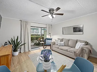 Photo - 16 51st St Unidad 108