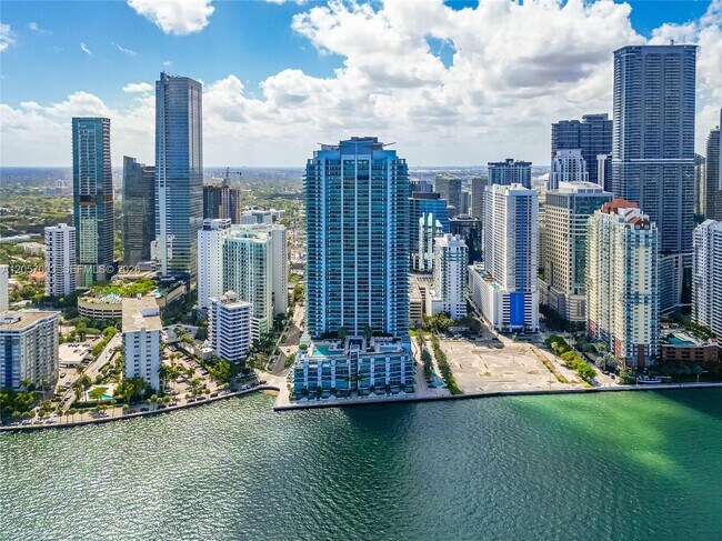 Photo - 1331 Brickell Bay Dr Unidad BL-48