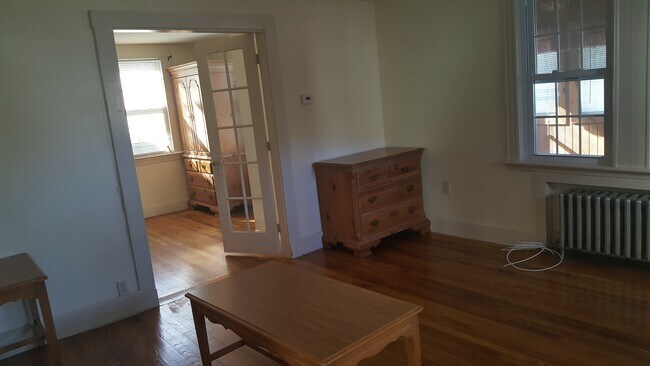 Photo - 6 Amherst Ave