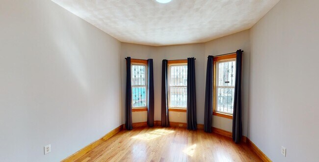 Photo - 6 Cawfield St