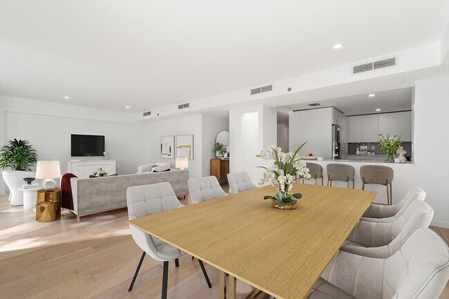 Photo - 975 Memorial Dr Unit 501