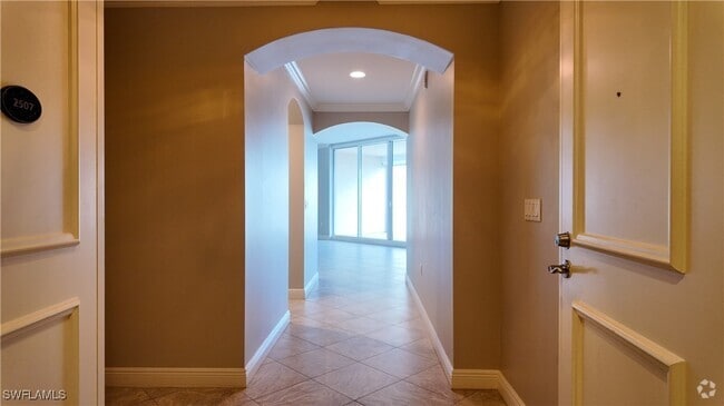 Building Photo - 2090 W First St Unit G2507 Rental
