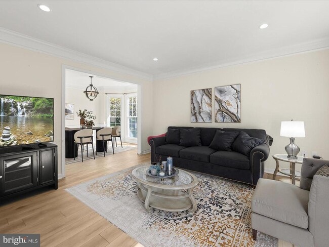 Photo - 8806 Admiral Dr