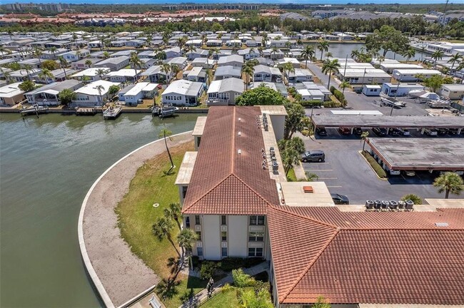 Building Photo - 19029 US Hwy 19 N Unit 7-8 Rental