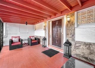 435 SW 33rd Ave