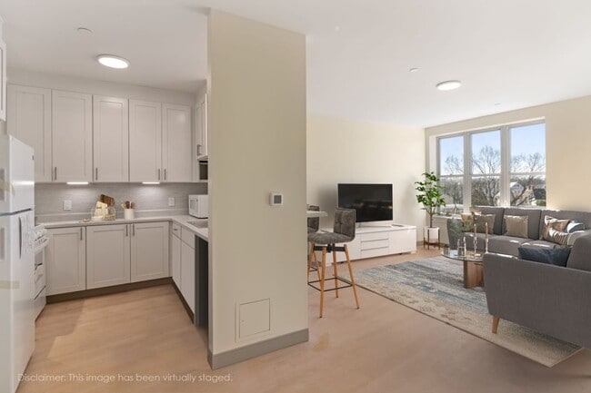 Photo - Haywood House