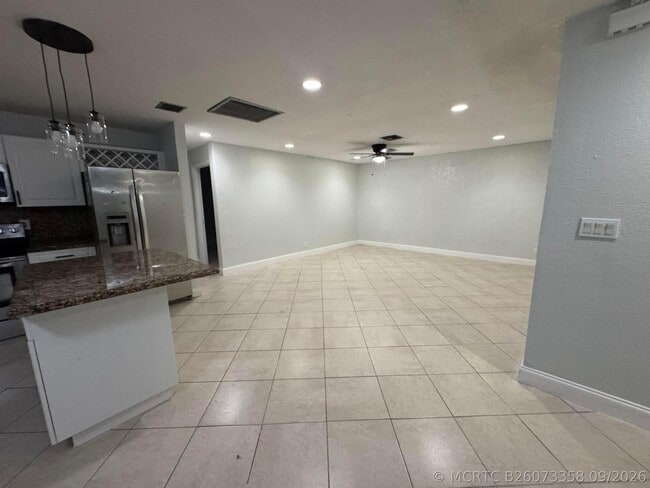 1780 16th Ave N