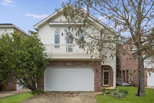 Building Photo - 7516 Pinehurst Ct