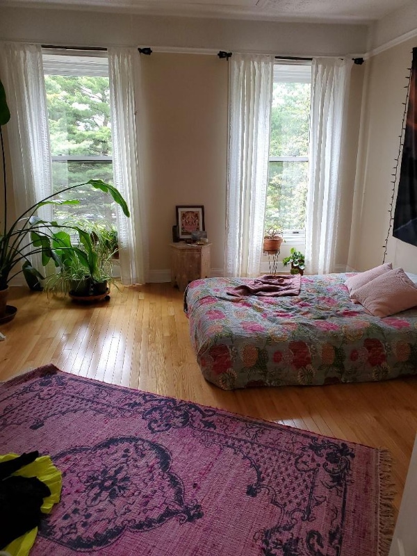 Photo - 437 State St