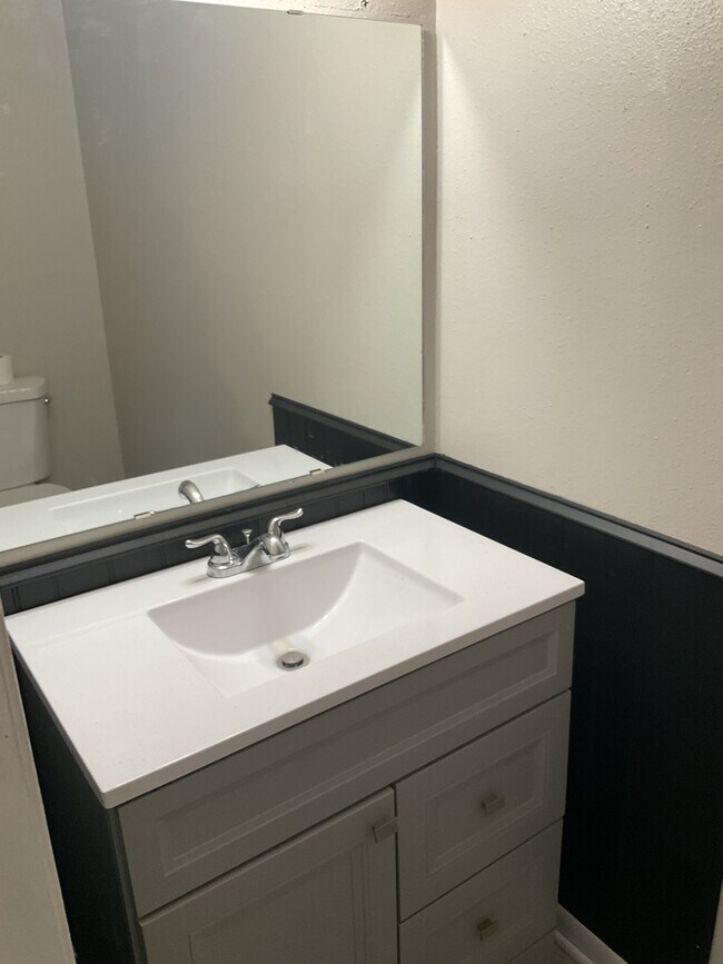 Photo - 85 E Caldwood Dr