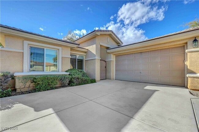 Photo - 3415 Ridge Meadow St